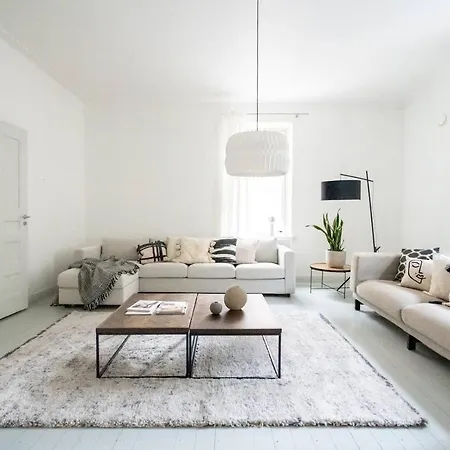 Fantastic 3 Bedroom W/ King-size Beds @design District * Helsinki