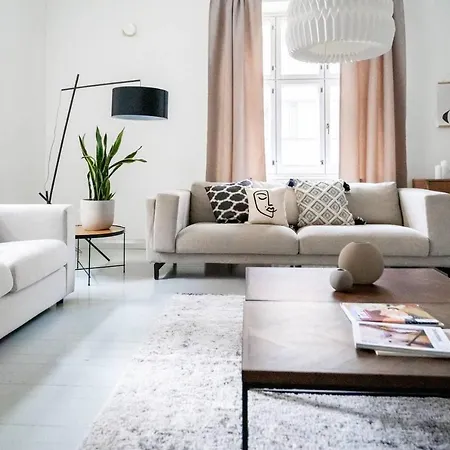Fantastic 3 Bedroom W/ King-size Beds @design District Helsinki