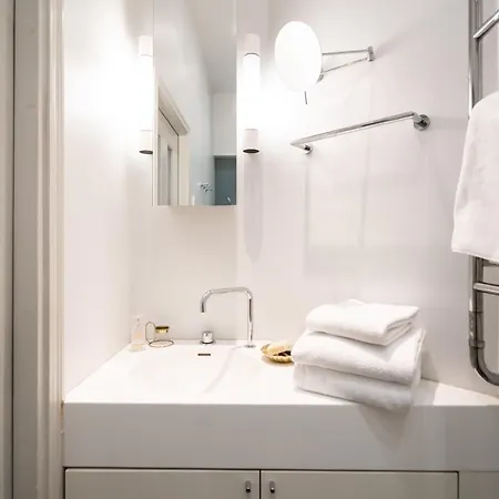Lejlighed Fantastic 3 Bedroom W/ King-size Beds @design District Helsinki